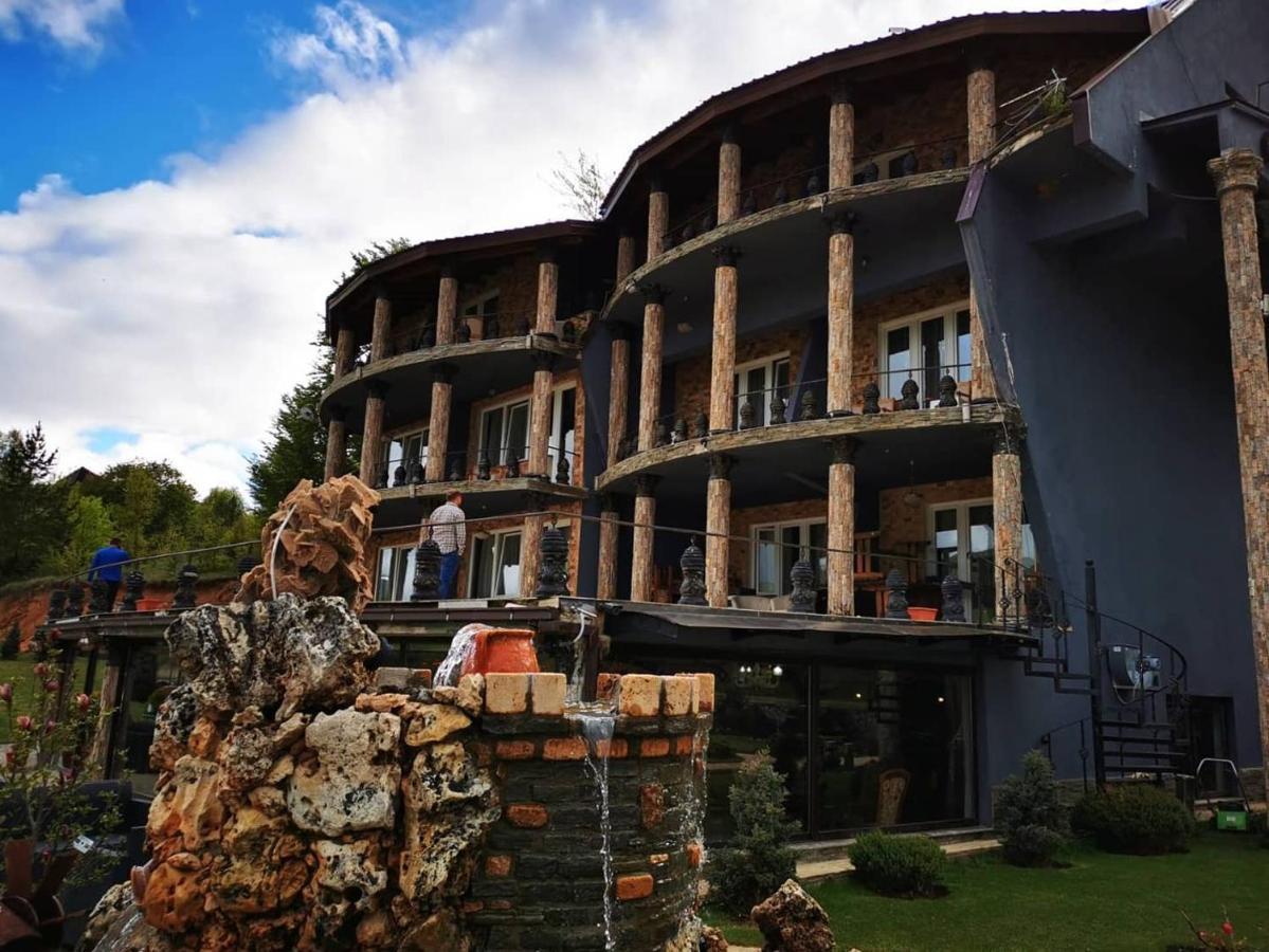 Rey Hotel Mavrovo Exterior photo