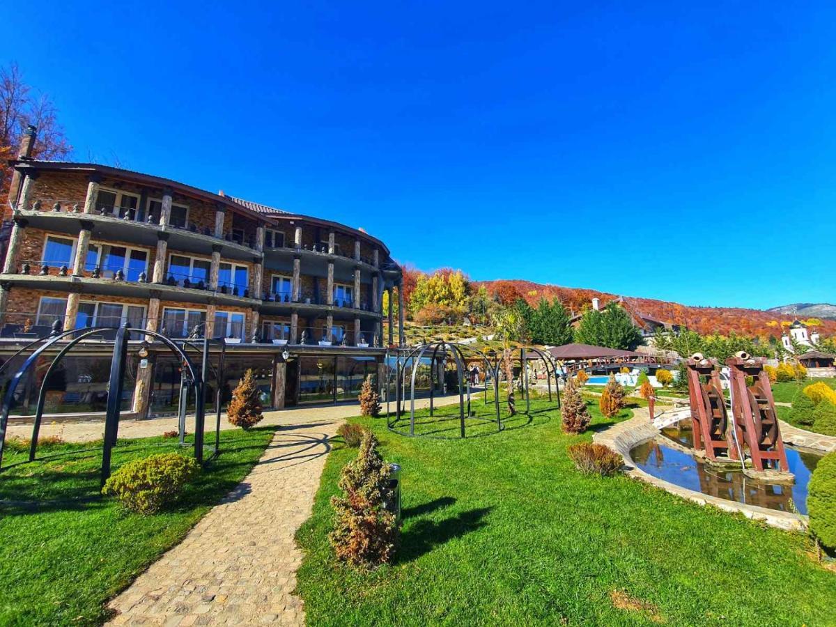 Rey Hotel Mavrovo Exterior photo